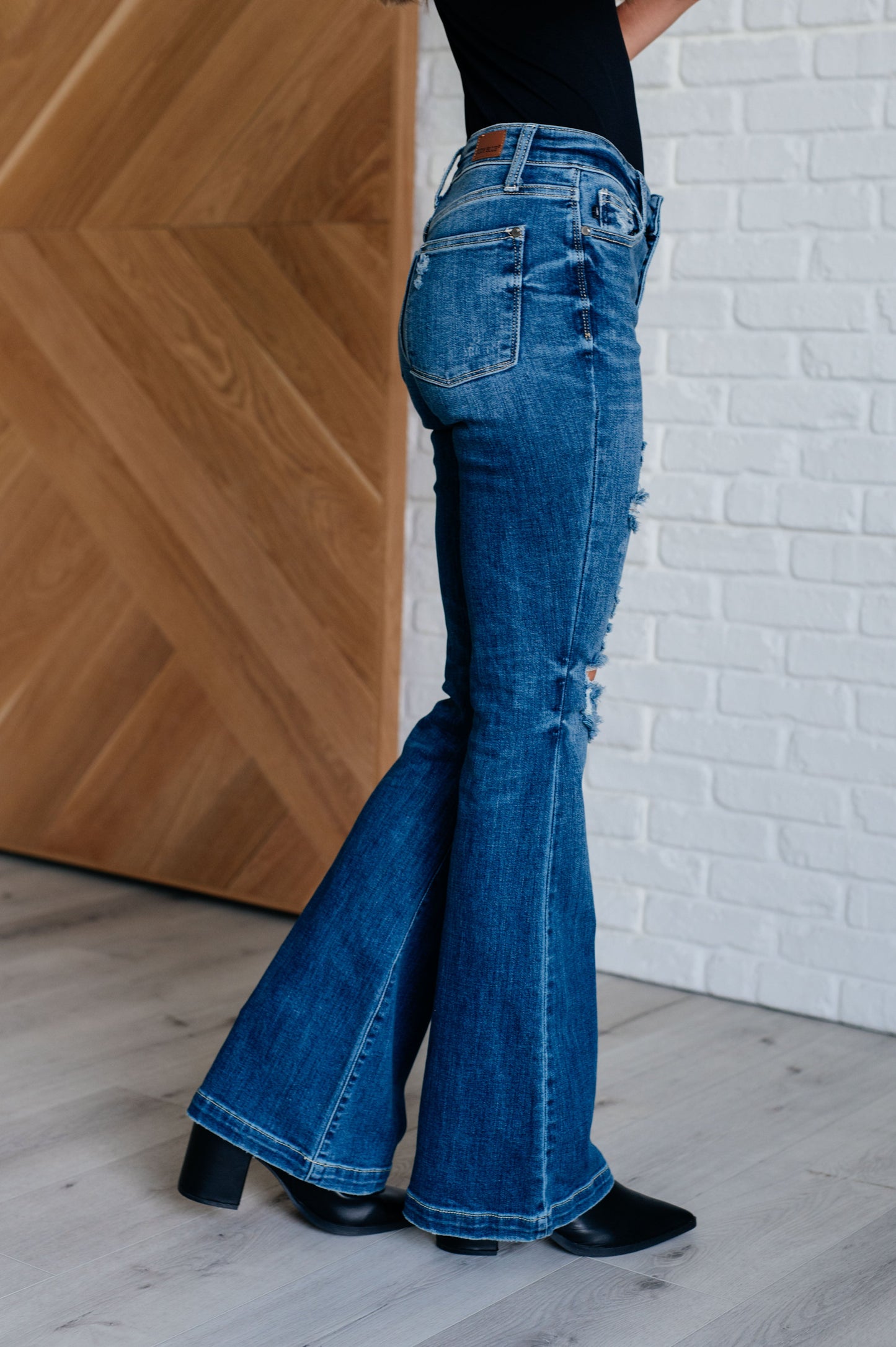 Date Night Button Fly Distressed Flares (1/25 to 24)