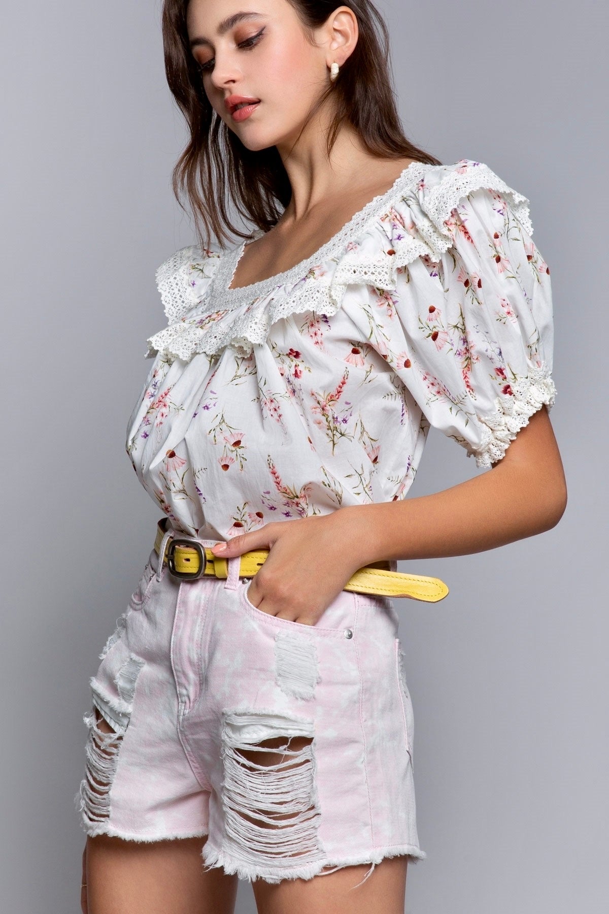 Coquette Jardin Puff Sleeve Blossom Blouse