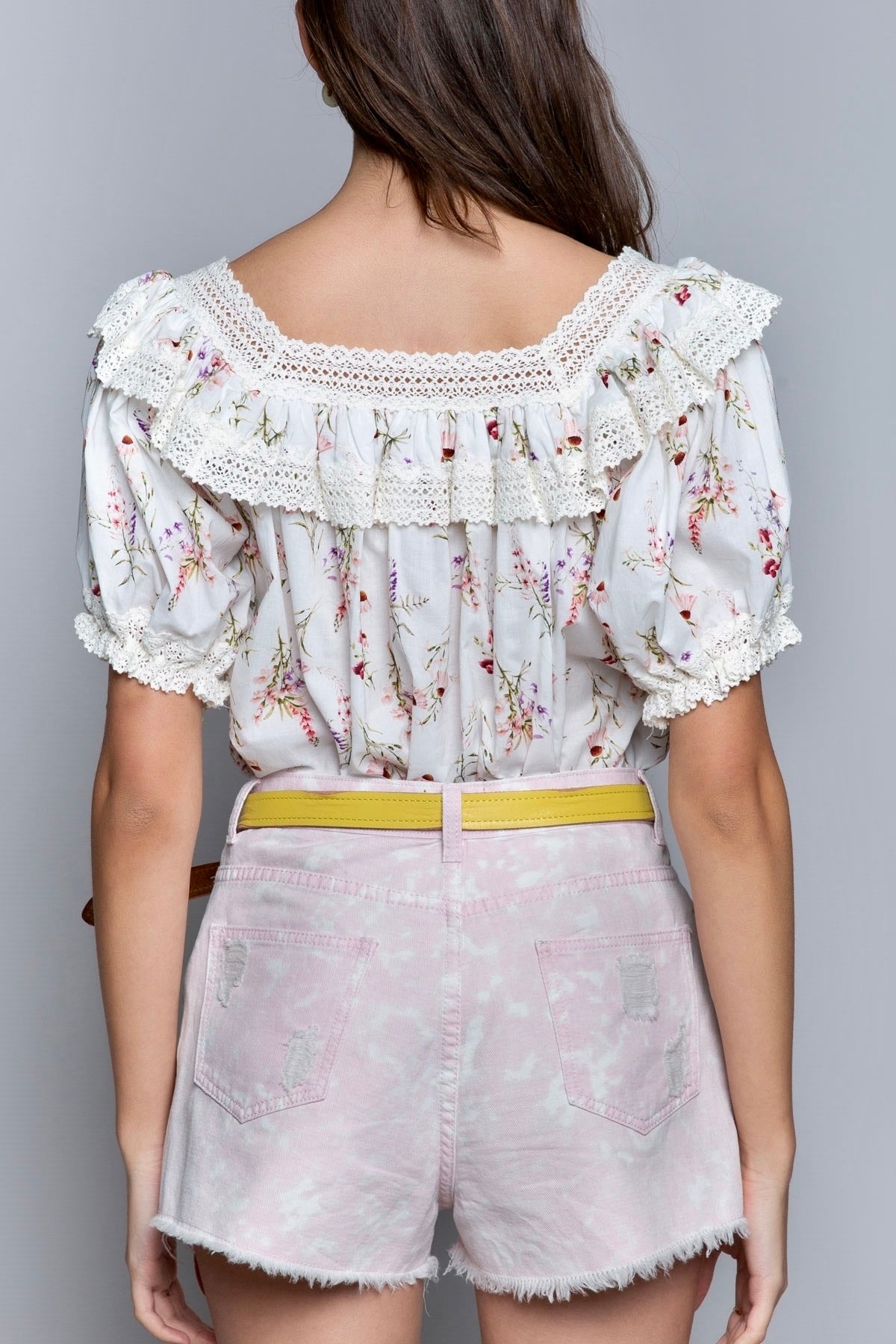 Coquette Jardin Puff Sleeve Blossom Blouse