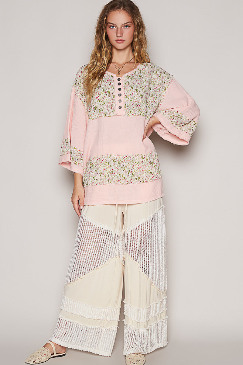On A Break Floral Contrast Loose Fit Blouse in Double Gauze (2 Colors)