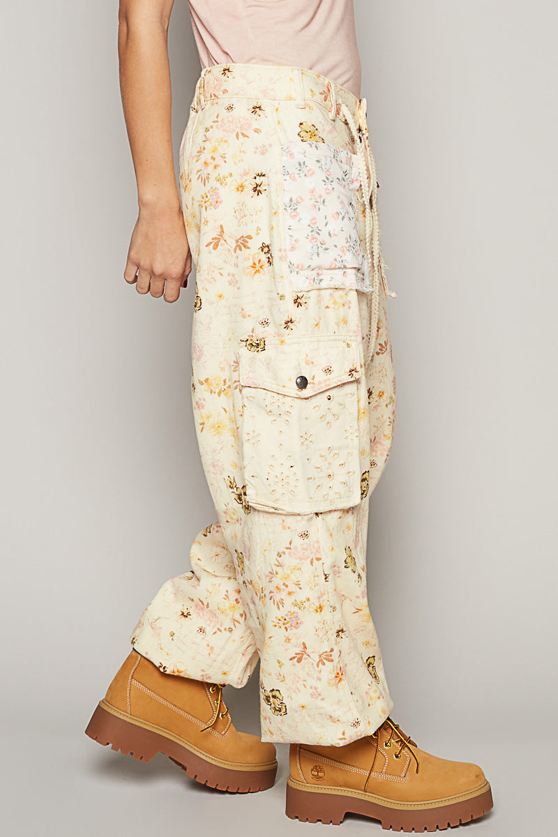 Double Take Floral Print Patch Pockets Cotton Cargo Joggers (2 Colors)