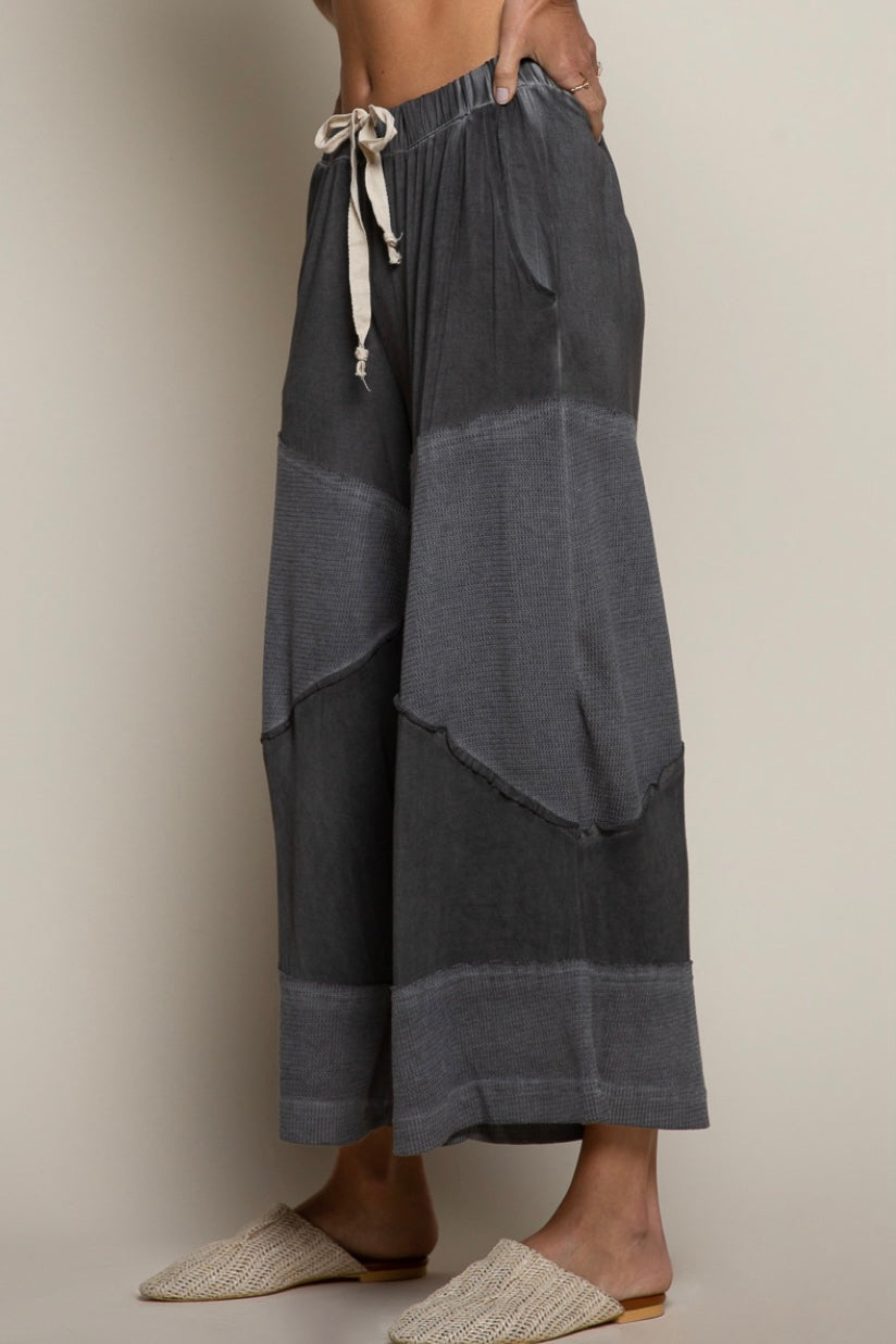 All Summer Long Crop Pants (4 Colors)