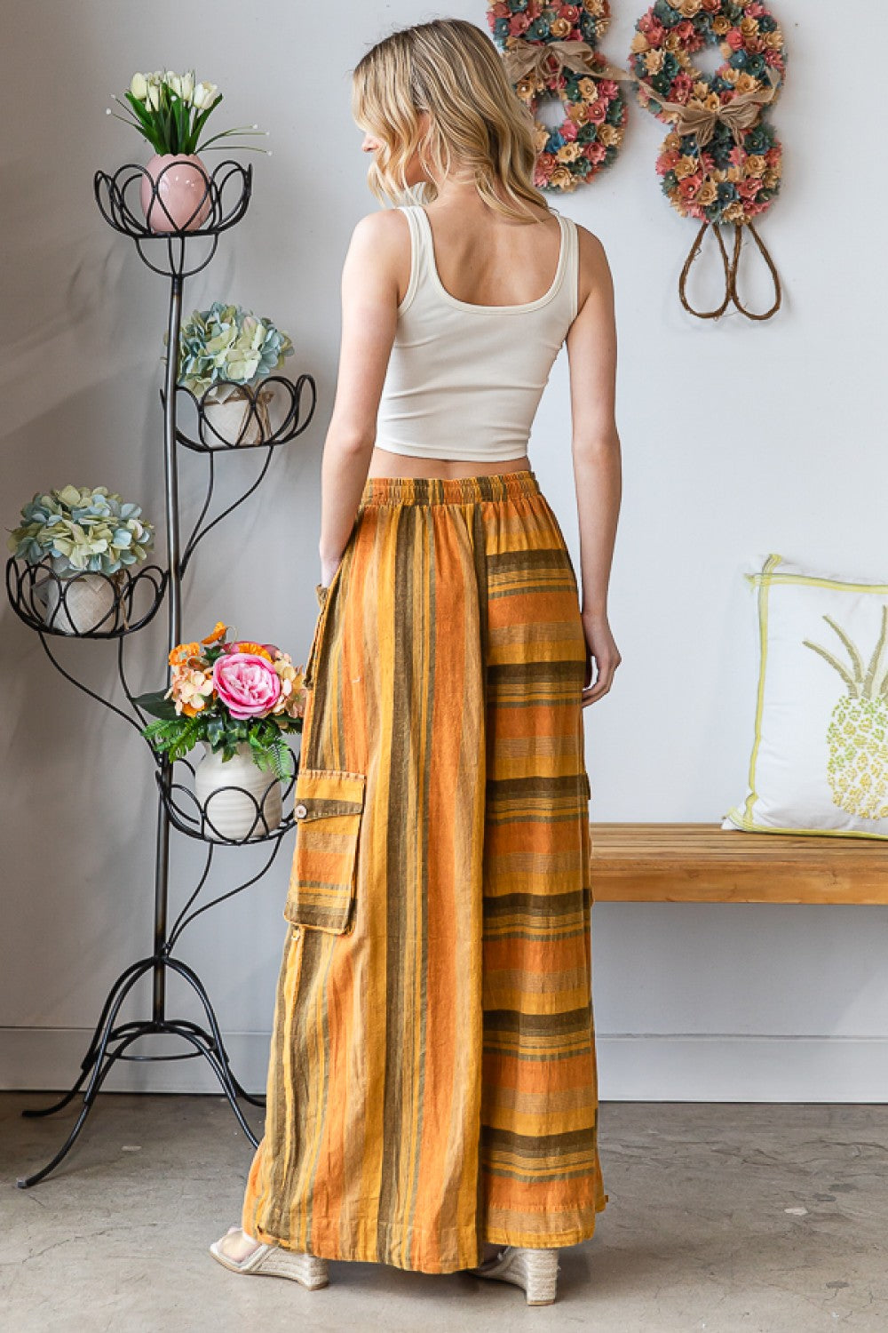 Huntington Beach Elastic Waist Convertible Wide Leg Cargo Pants (2 Colors)