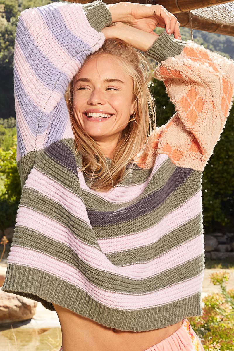 klowe Naturals (@klowenaturals) Facebook White and gray two tone cutout turtleneck sweater with cold shoulder detail and relaxed fit for winter outfits Klowe Parker | TikTok