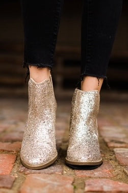 Fiera Glitter Booties in Gold