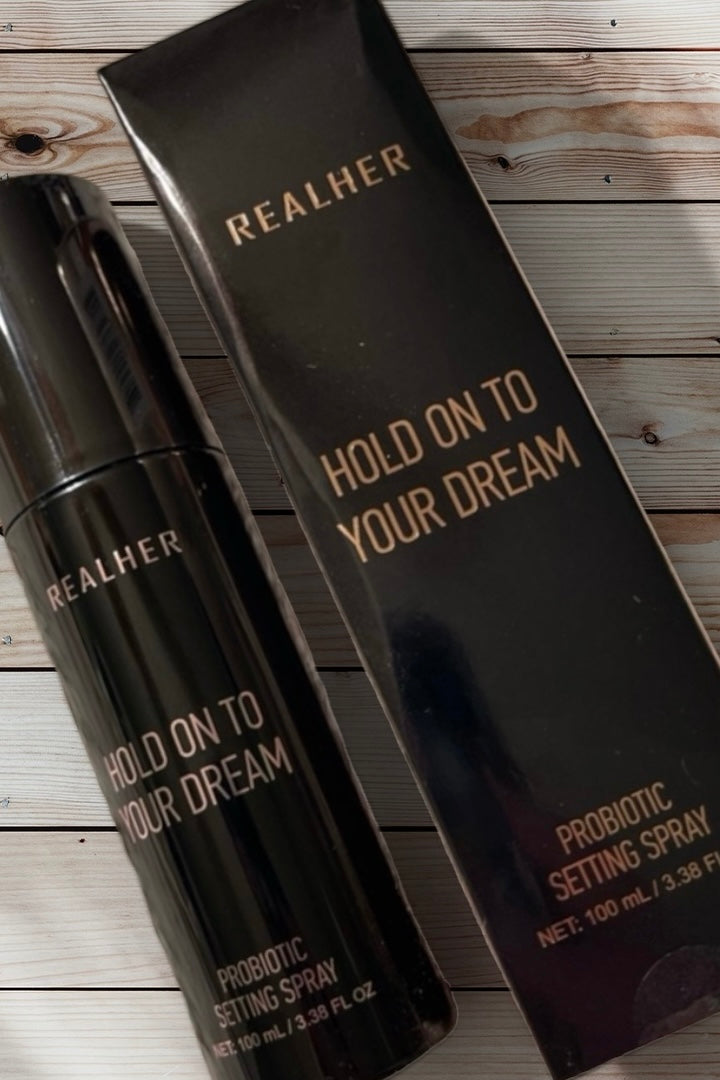 Realher Hold On To your Dream Probiotic Setting Spray
