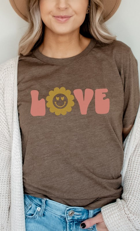 Love Sparkly Heart Eyes Flower Graphic Tee (2XL to 3XL)