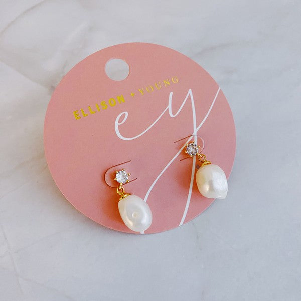 Elegant Freshwater Pearl Dangle Earrings
