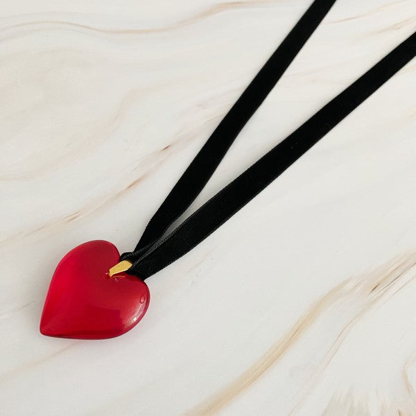 Queen of Hearts Black Velvet Sash Necklace