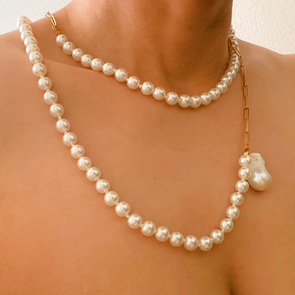 In Your Way Pearl And Chain Long Necklace