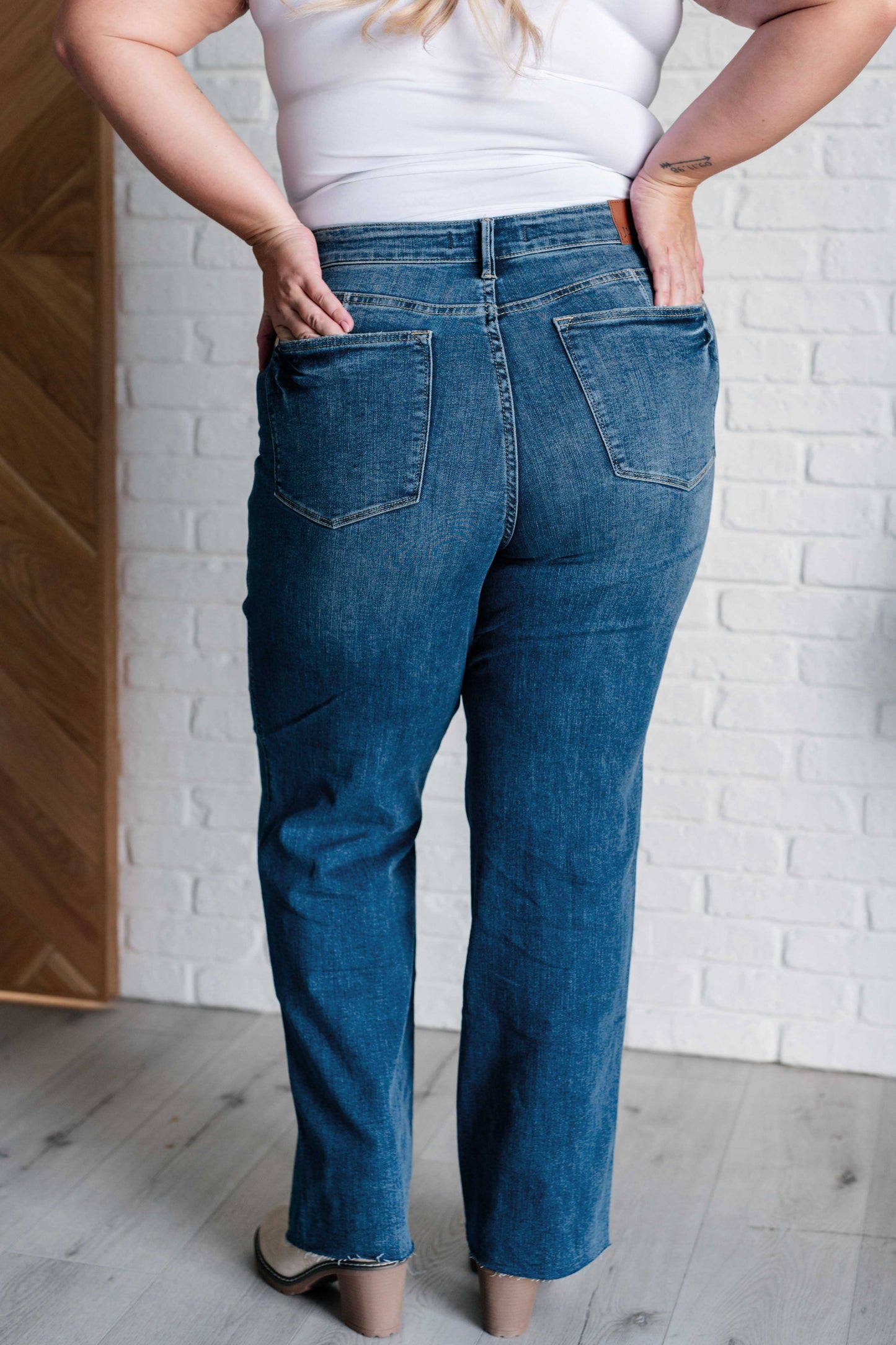 So My Everyday Control Top Retro Straight Leg Jeans (0/24 to 24W)