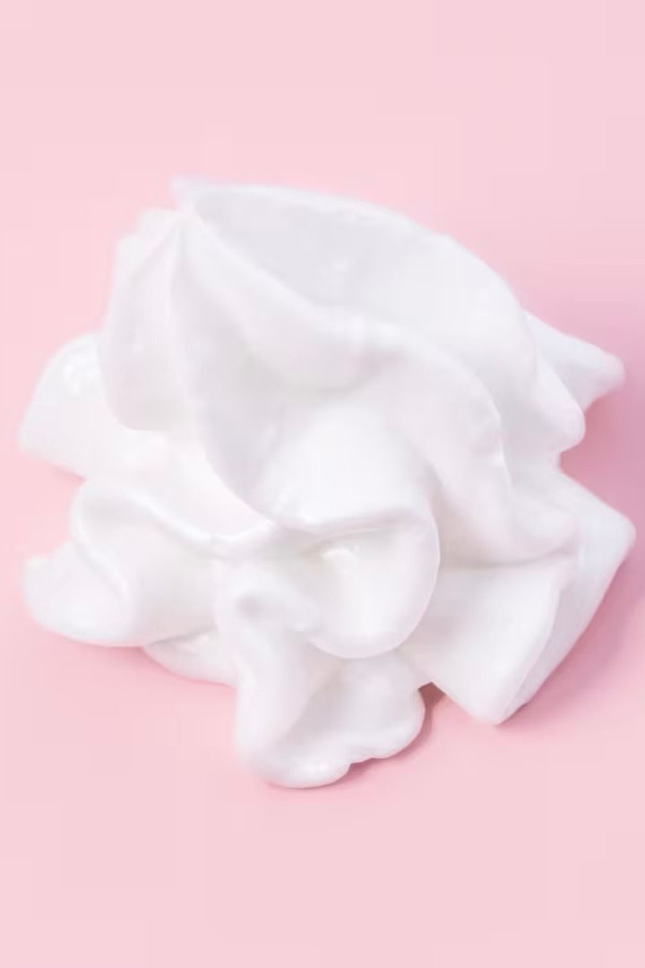 Saturday Skin Pretty Pop Probiotic Power Whipped Cream