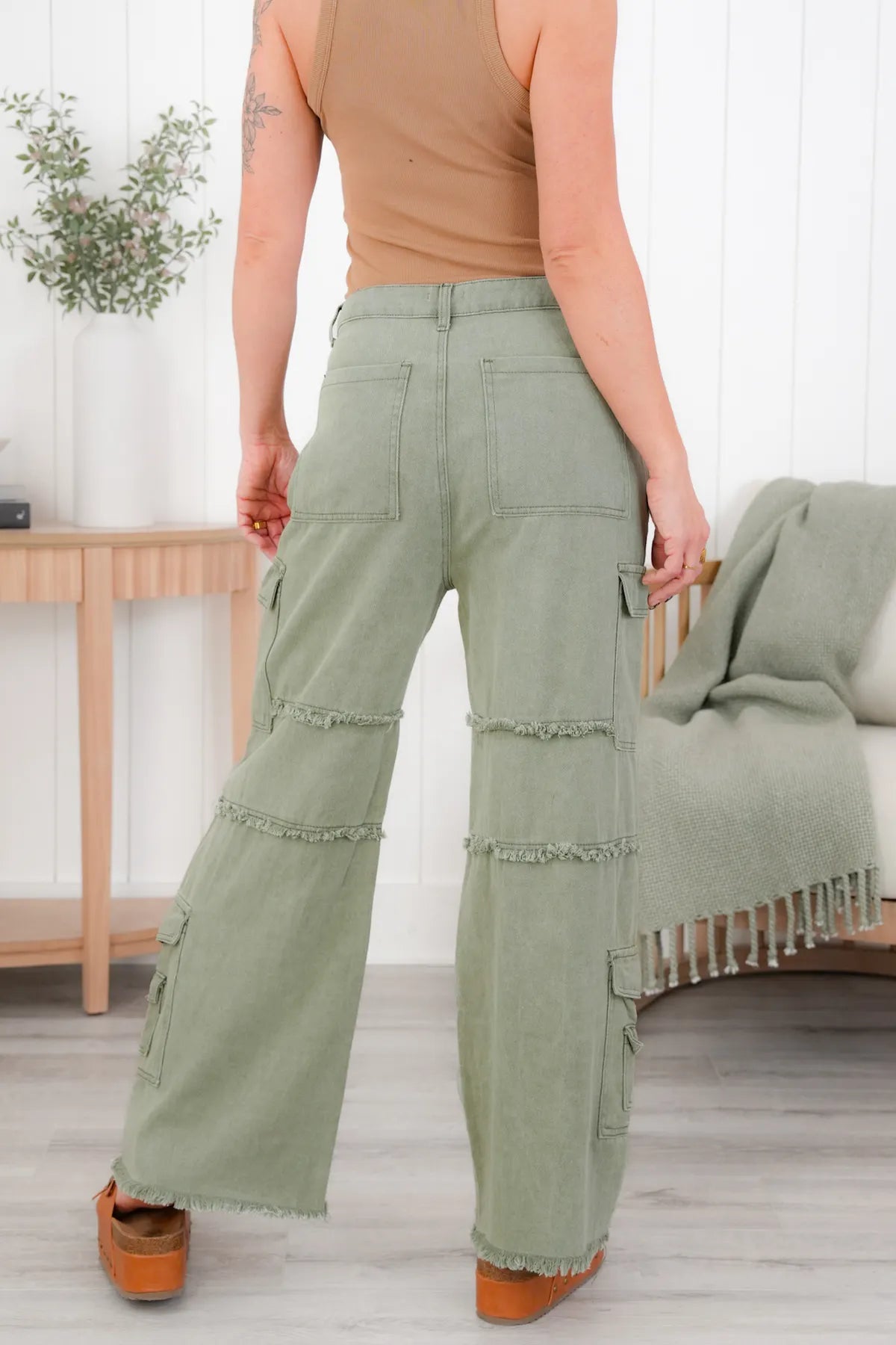 Cool in Cargo Reverse Seamed Frayed Straight Wide Leg Jeans (2 Colors)