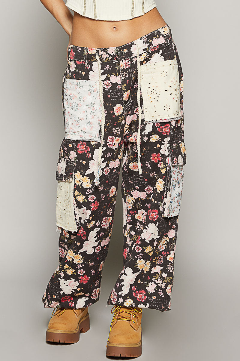 Double Take Floral Print Patch Pockets Cotton Cargo Joggers (2 Colors)