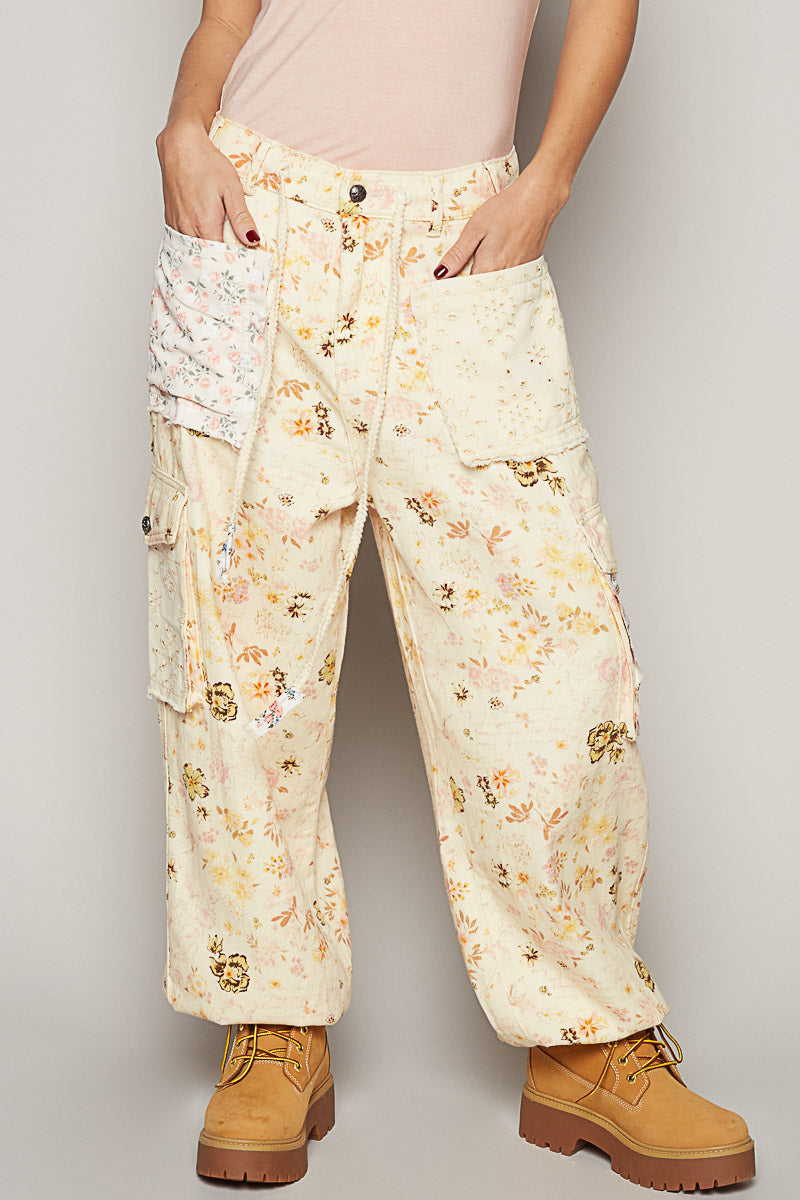 Double Take Floral Print Patch Pockets Cotton Cargo Joggers (2 Colors)