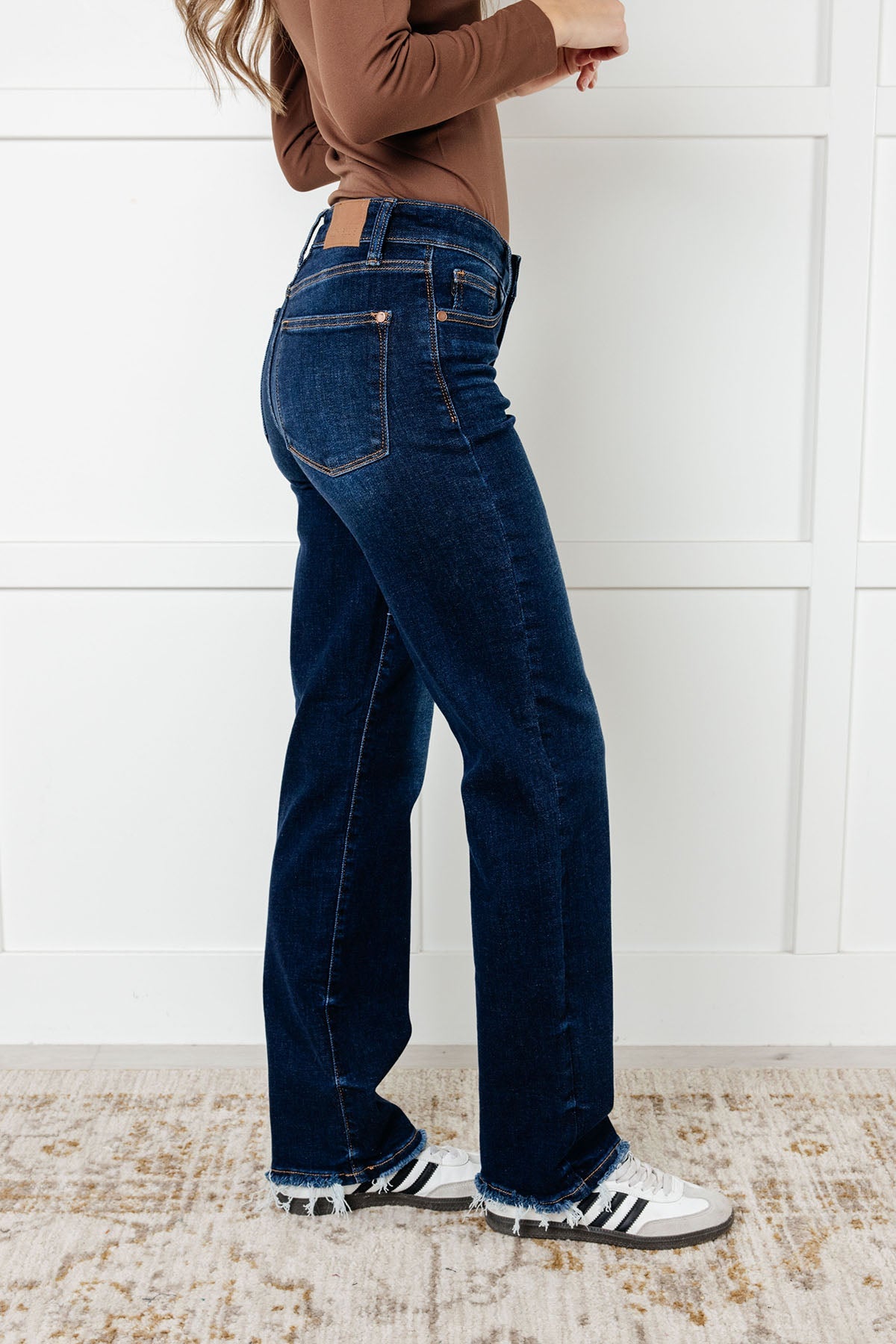 BRB Mid Rise Frayed Hem Classic Straight Leg Jean (0 to 24W)